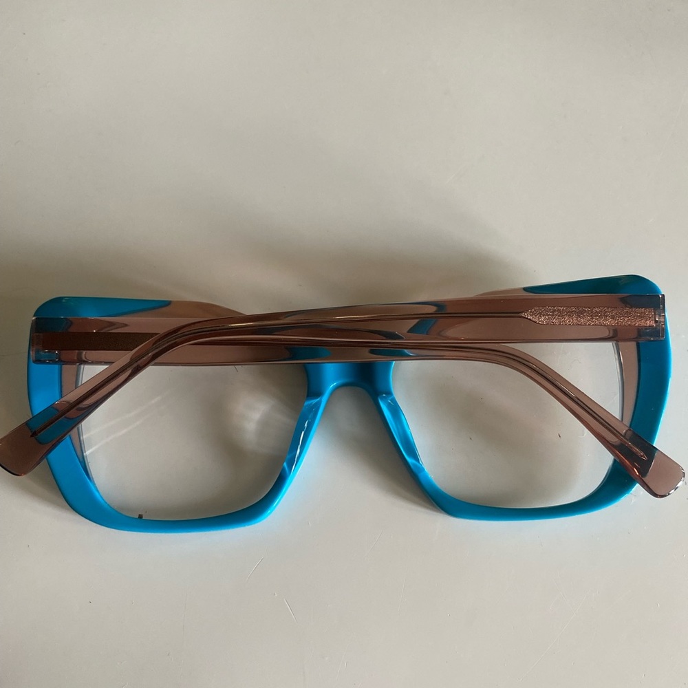Bright blue/brown frames - Picture 3 of 4